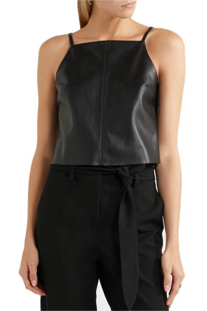 Como escolher biquínis e maiôs para pouco busto