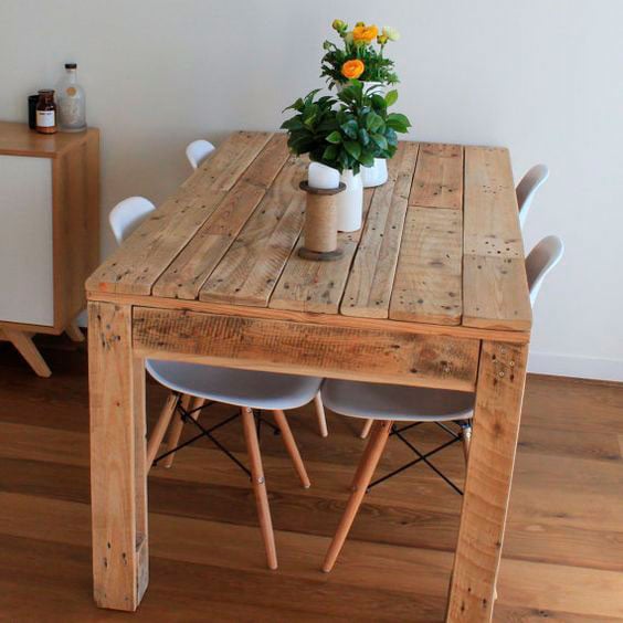 Guia Completo: Como Construir Sua Mesa de Jantar de Pallet do Zero