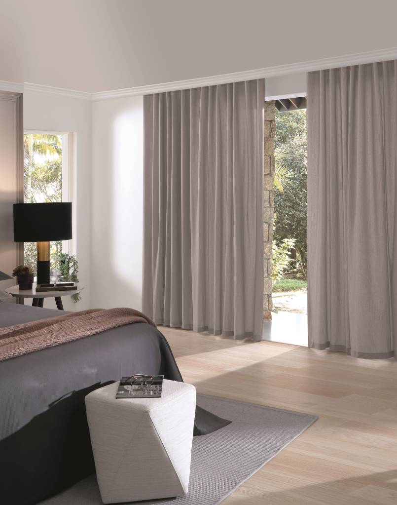 Guia Completo de Tecidos para Cortinas: Qual o Melhor para Cada Ambiente?