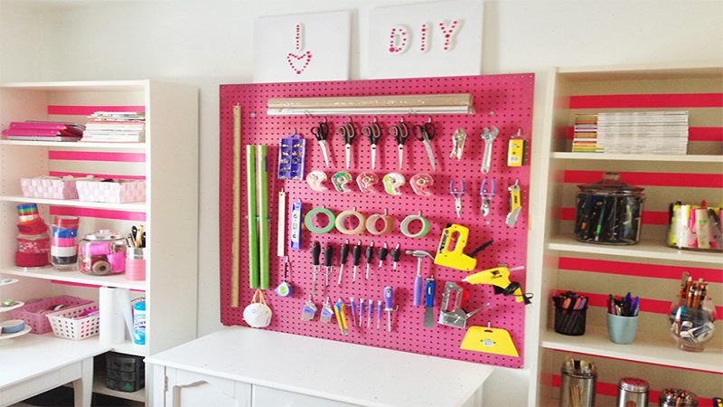 Guia Completo de Pegboards: Como Usar e Onde Comprar para Seu Ateliê