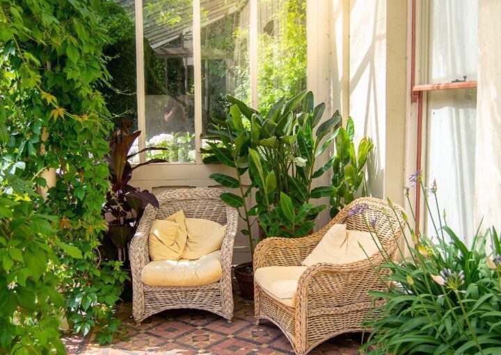 Os Melhores Tipos de Cobertura Morta para o Inverno e Seus Benefícios