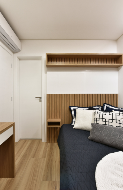 5 dicas para organizar quarto de solteiro pequeno
Como otimizar o espaço em um quarto de solteiro
Guarda-roupa de solteiro: organização e estilo
Decoração funcional para quartos de solteiro
Rotina de organização para manter o quarto arrumado