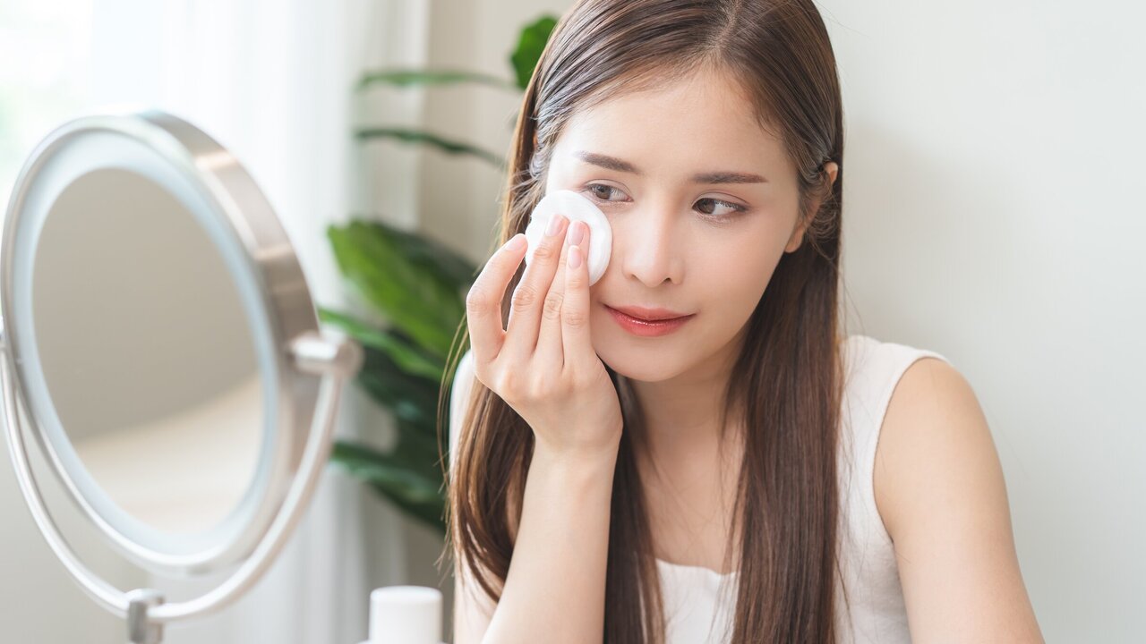 dicas para remover maquiagem pesada