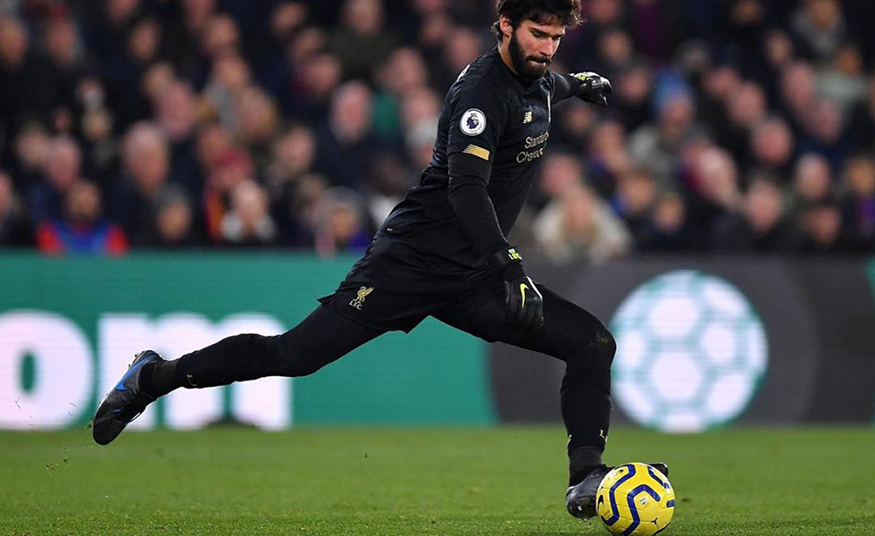 Estratégias de comunicação e liderança para goleiros