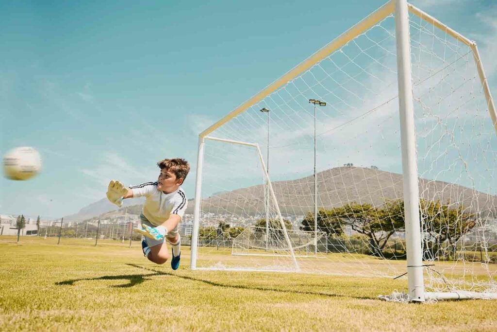 Estratégias de comunicação e liderança para goleiros