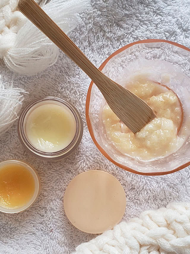 Os Melhores Ingredientes Naturais para Hidratar Lábios Ressecados