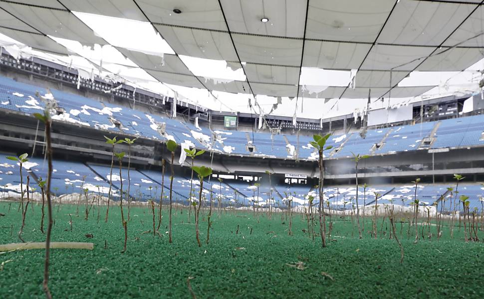 Dívidas da Copa 2014: O Rombo Bilionário dos Estádios