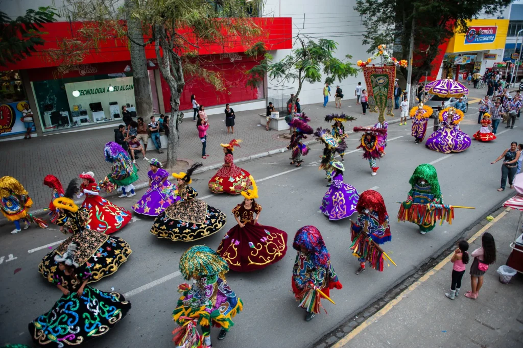 Atrações e Locais
2. Descubra as Atrações Imperdíveis do Palco Mestre Dominguinhos no FIG 2026
3. Como se Preparar para o Festival de Inverno de Garanhuns: Dicas Essenciais
4. FIG 2026: Uma Análise Detalhada da Programação Multicultural
5. O Legado do FIG: 34 Anos de História e Cultura em Garanhuns