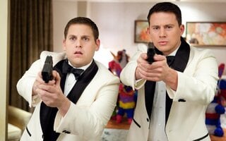 5 ideias de títulos:
1. As 10 Comédias Mais Engraçadas de Todos os Tempos
2. Guia Completo: Filmes de Comédia para Todas as Ocasiões
3. Onde Assistir os Lançamentos de Comédia de 2024
4. Comédias Clássicas que Você Precisa Ver (ou Rever)
5. Humor em Casa: As Melhores Comédias Disponíveis em Streaming