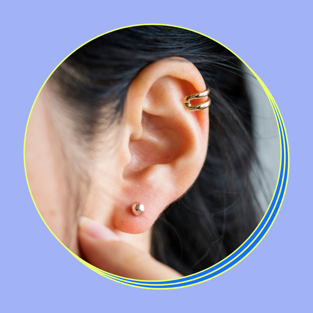 1. Furo de Orelha Humanizado vs. Tradicional: Qual a Diferença?
2. Guia Completo: Como é Feito o Furo de Orelha Humanizado em Bebês?
3. Benefícios do Furo de Orelha Humanizado para Adultos
4. Profissionais Habilitados para o Furo de Orelha Humanizado: O Que Saber?
5. Cuidados Pós-Furo de Orelha Humanizado para uma Cicatrização Perfeita