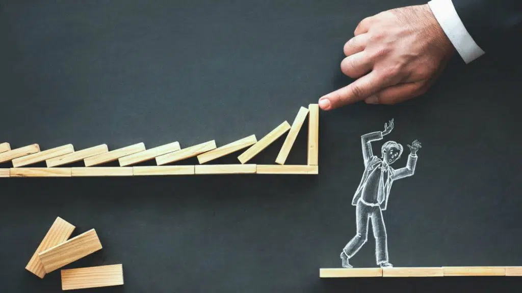 5 ideias de títulos:
1. Guia Completo: Como Implementar a Gestão de Riscos na Sua Empresa
2. Os 5 Principais Tipos de Riscos Empresariais e Como Mitigá-los
3. Matriz de Riscos: A Ferramenta Essencial para a Tomada de Decisão
4. Gestão de Riscos: Um Pilar para o Crescimento Sustentável do Negócio
5. ISO 31000: Desvendando a Norma Internacional de Gestão de Riscos