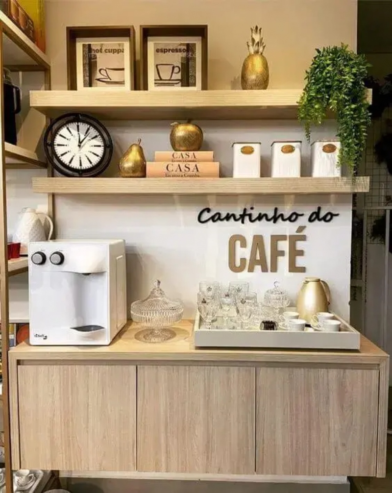 cantinho do café: aparador vs. carrinho, qual escolher?