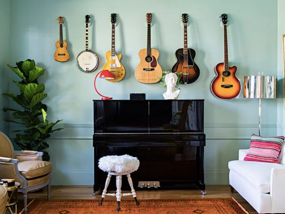 como escolher suportes para violão na decoração
