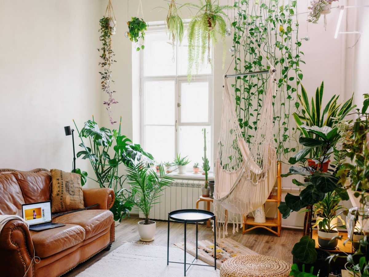 Guia Completo: Escolhendo a Planta Artificial Perfeita para Cada Ambiente