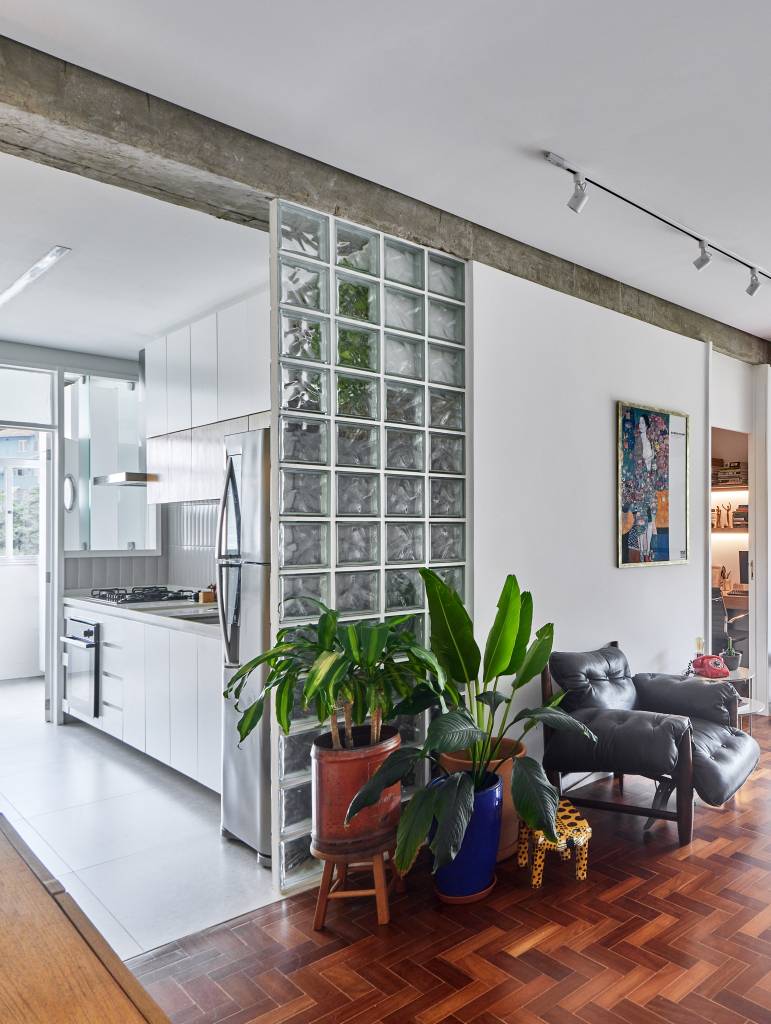 ideias de decoração com tijolos de vidro