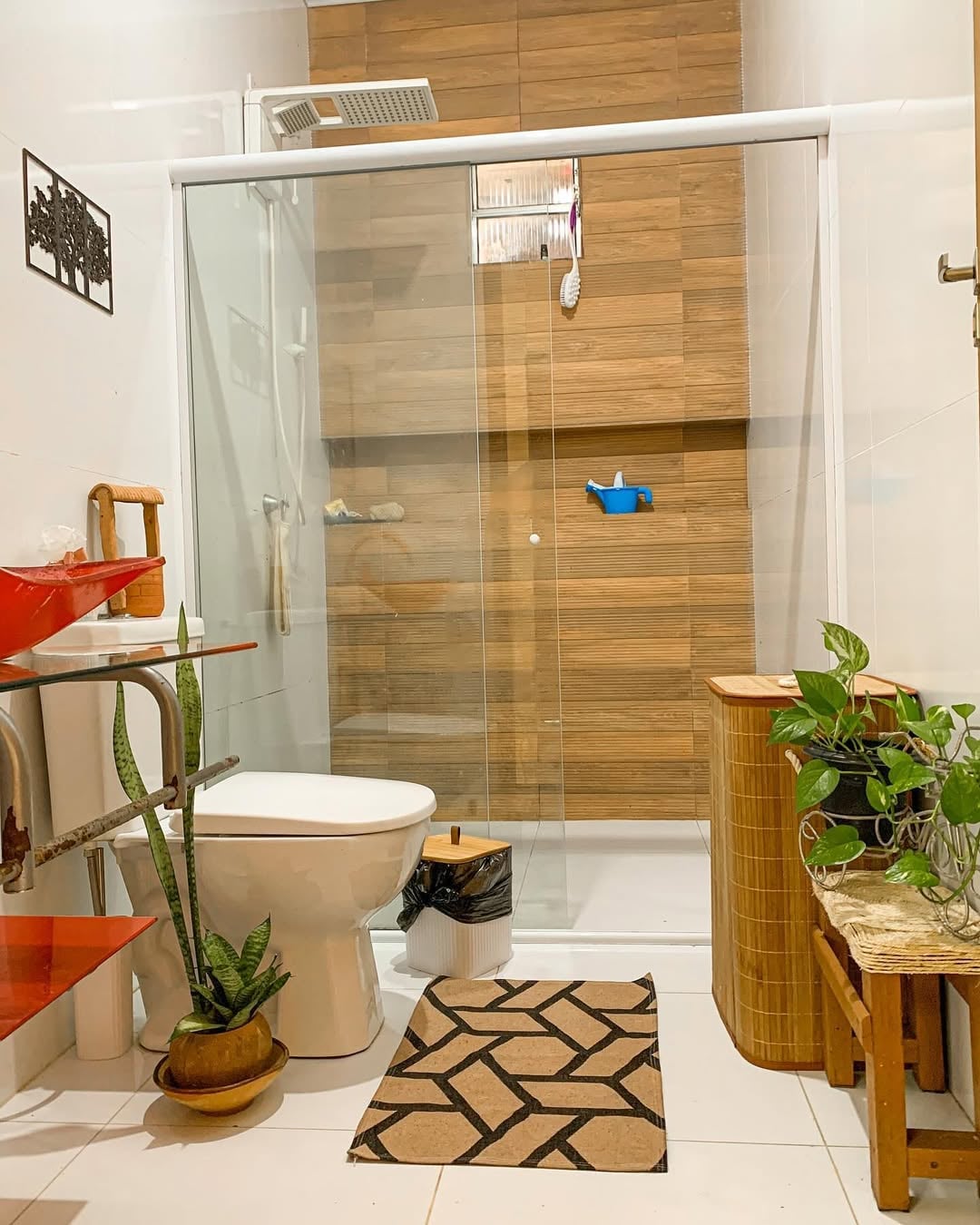 como escolher revestimento para banheiro grande