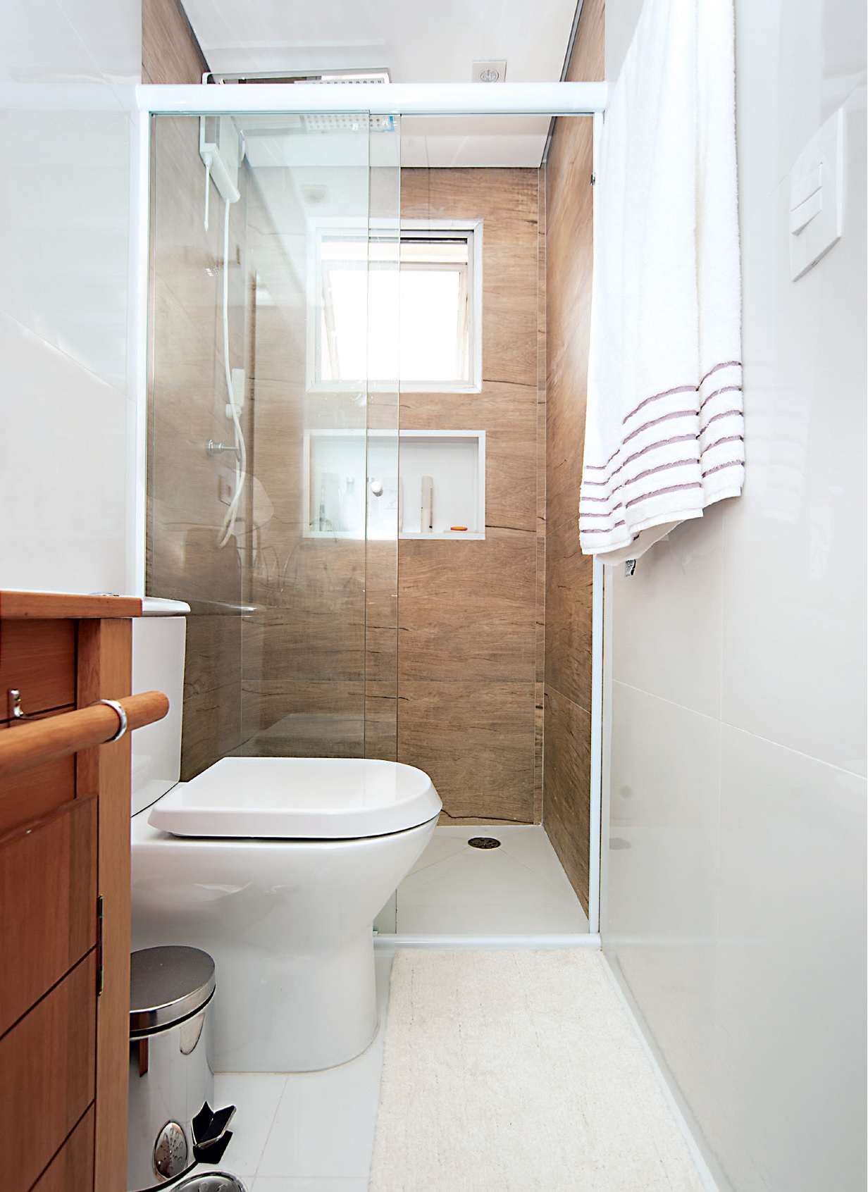 erros comuns ao decorar banheiro pequeno