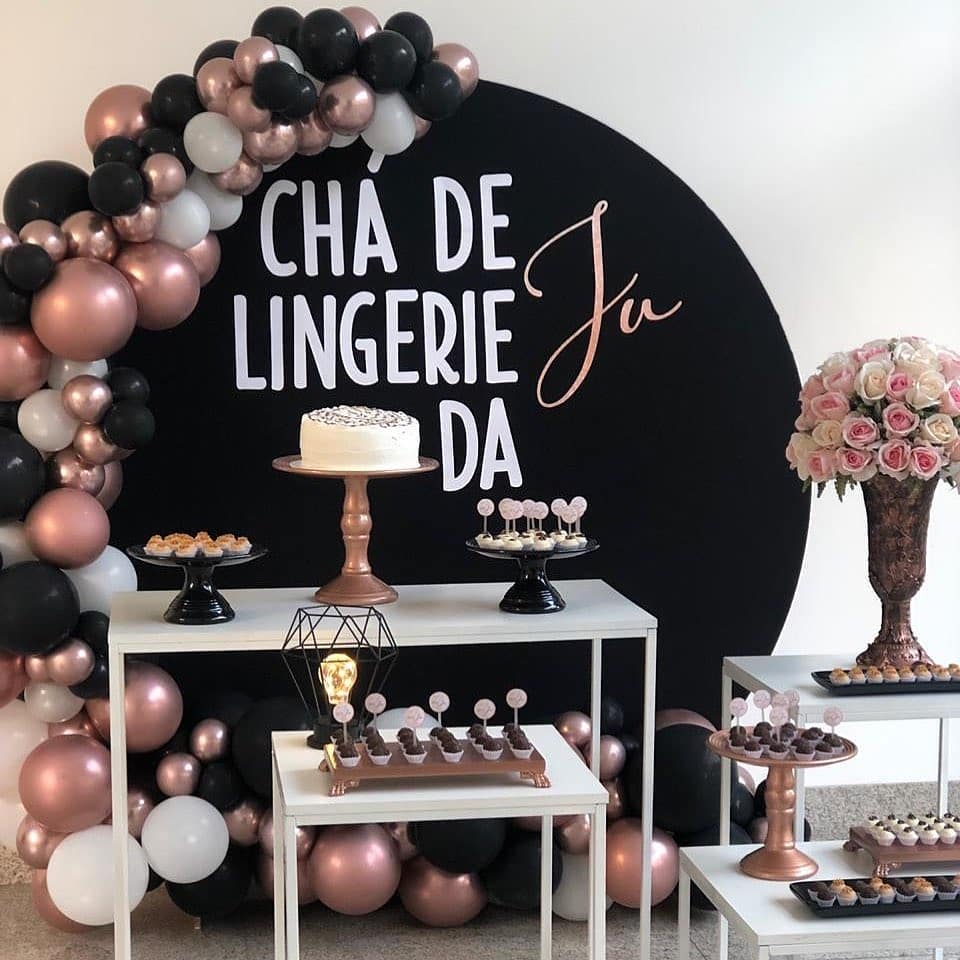 decoração chá de lingerie tema preto e rosa