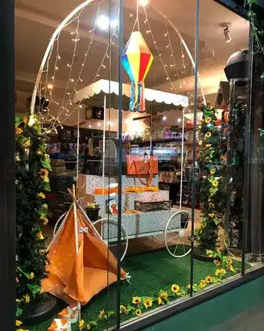 como fazer painel de bandeirinhas para festa junina