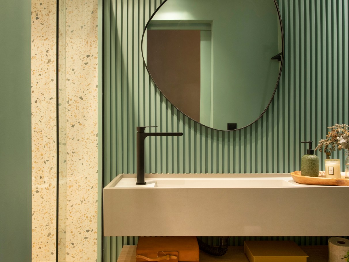 Como Escolher o Piso Vinílico Ideal para Banheiros