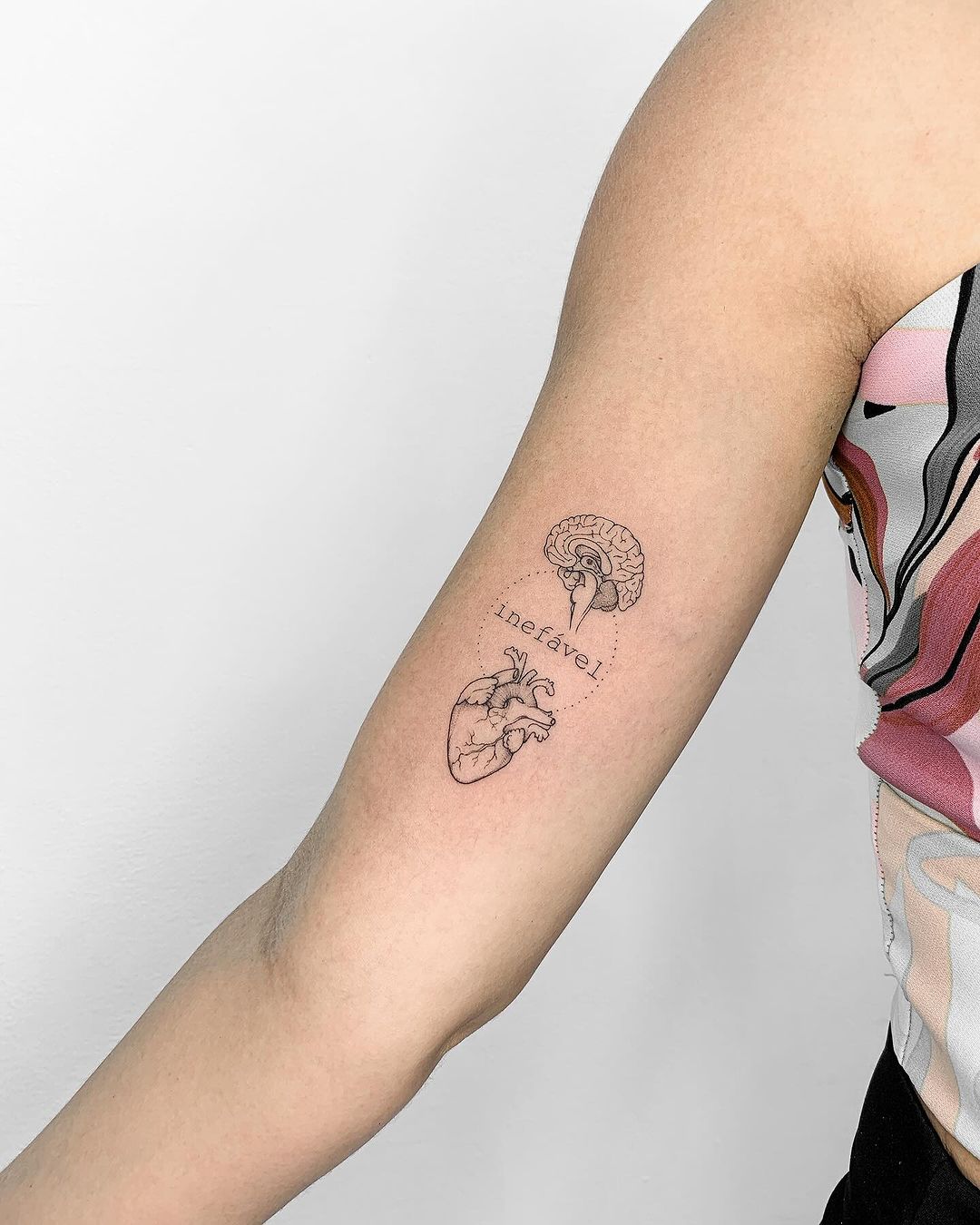 Tatuagens de Números: Descubra os Significados de 777