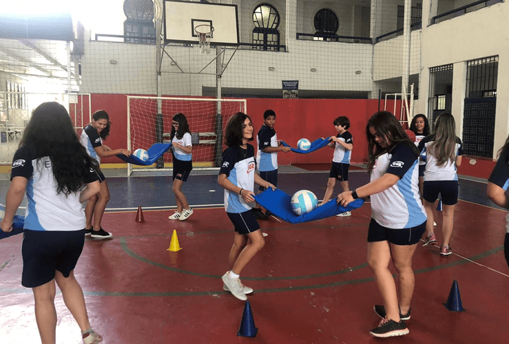 5 ideias de títulos:
1. Jogos Cooperativos para Crianças: Diversão e Aprendizado em Grupo
2. Os Melhores Jogos Cooperativos para Fortalecer Laços
3. Como Jogos Cooperativos Melhoram o Trabalho em Equipe
4. Guia Completo de Jogos Cooperativos: Do Físico ao Digital
5. Jogos Cooperativos no Ambiente Corporativo: Estratégias e Benefícios