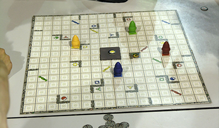 Jogos de Tabuleiro Modernos: Além do Monopólio para Estimular a Mente