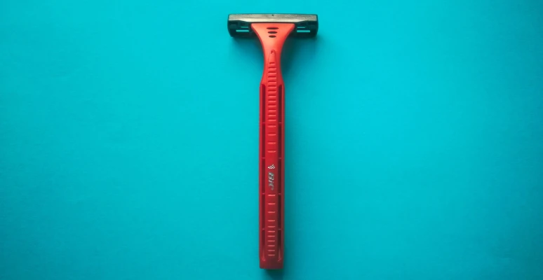 lâmina de barbear para tirar bolinhas