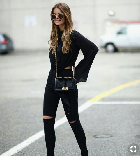 Calça Destroyed no Trabalho? Dicas para um Visual Profissional e Moderno