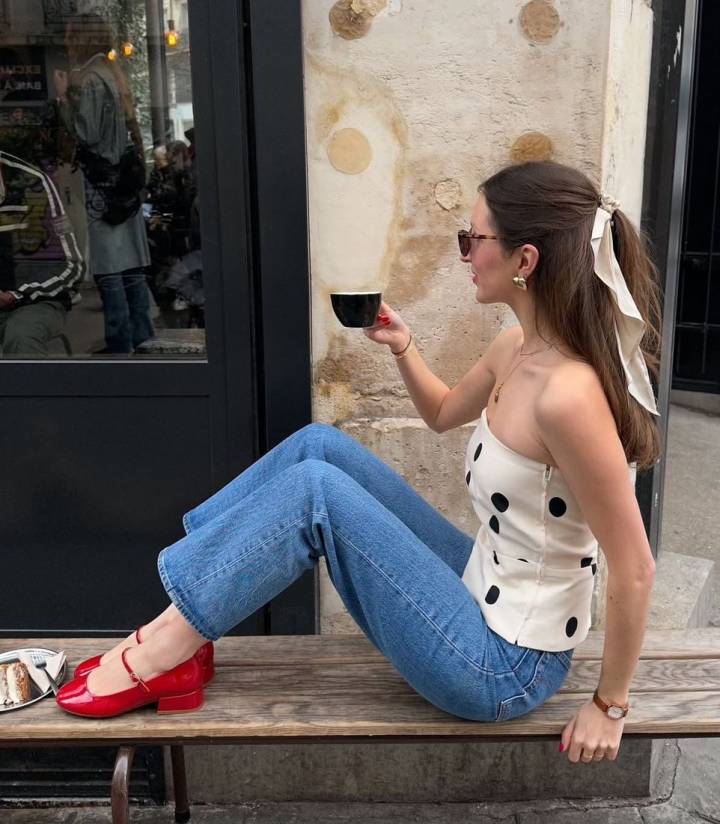 Casual Chic Descomplicado: Peças Chave para um Guarda-Roupa Versátil