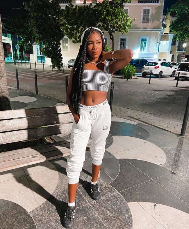 looks com calça jogger feminina