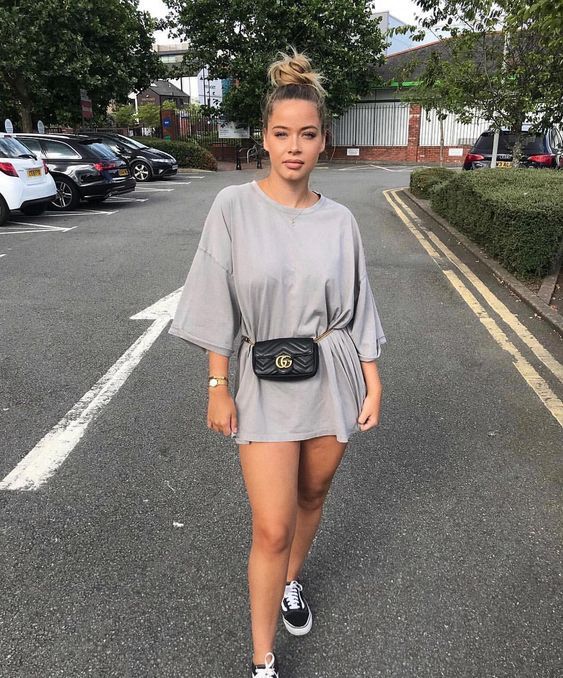 Do Casual ao Festival: 7 Maneiras Criativas de Incorporar a Pochete no Seu Look