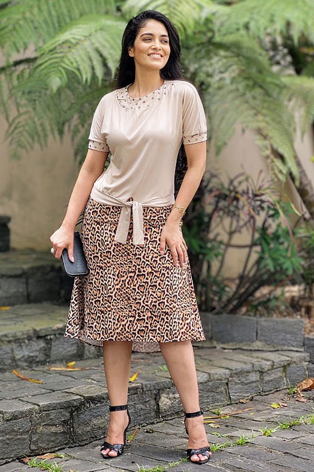 Saia Mullet: A Tendência Atemporal que Você Precisa Ter no Guarda-Roupa