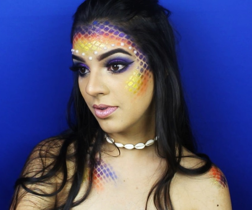 erros comuns ao usar meia arrastão para maquiagem de sereia