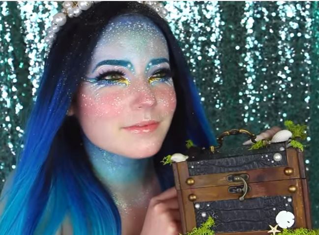 quanto custa maquiagem de sereia com meia arrastão