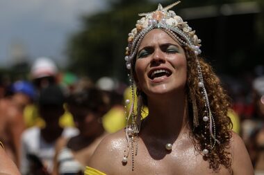 maquiagem de sereia com meia arrastão