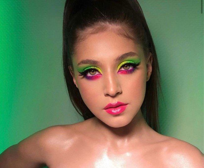 como fazer delineado neon perfeito