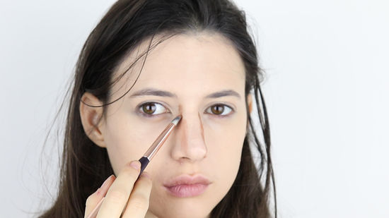 maquiagem para disfarçar nariz grande