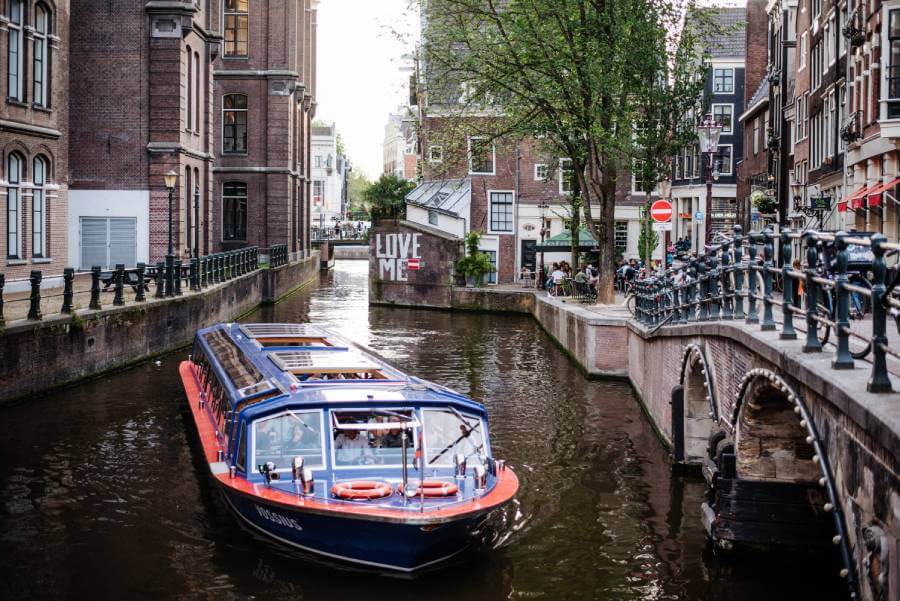 Comparativo de Motores de Popa: Mercury vs Yamaha para Sua Lancha