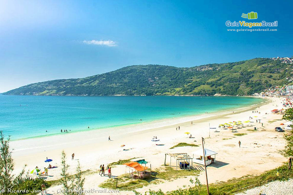 Arraial do Cabo com crianças: Praias e atividades imperdíveis