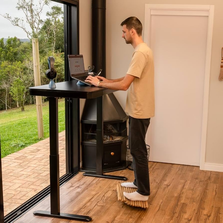 melhores mesas com regulagem de altura para home office