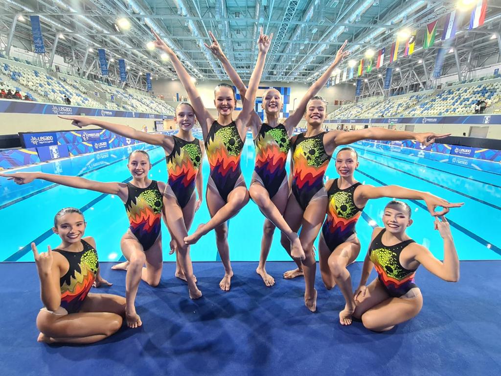 movimentos do nado artistico