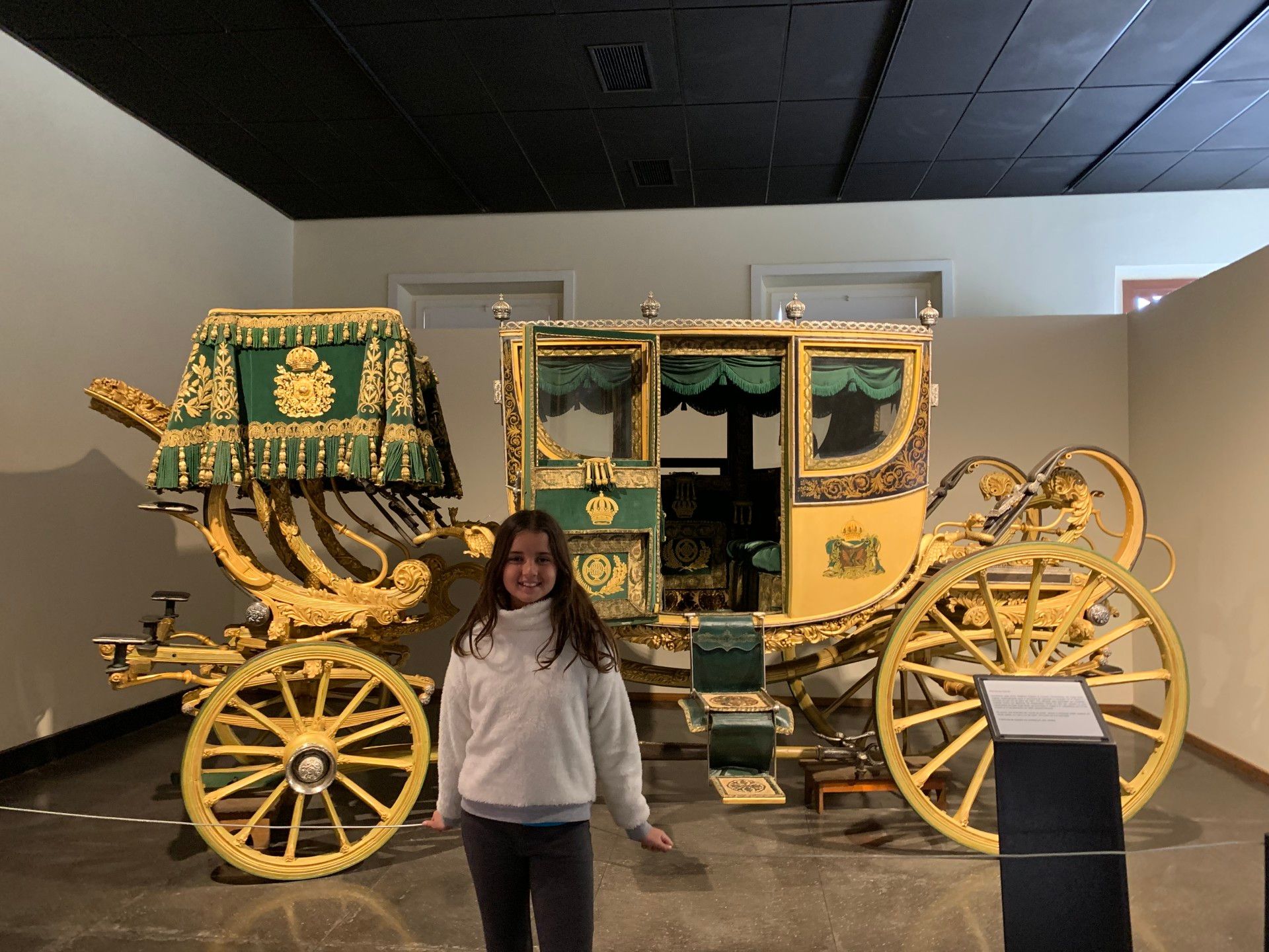 Horários e Dicas; Descubra o Espetáculo Som e Luz do Museu Imperial; Petrópolis para Famílias: O que Fazer no Museu Imperial; Museus Imperdíveis em Petrópolis: Um Roteiro Completo; Dicas de Fotografia e Acessibilidade no Museu Imperial