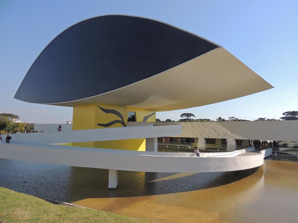 historia do anexo olho museu oscar niemeyer