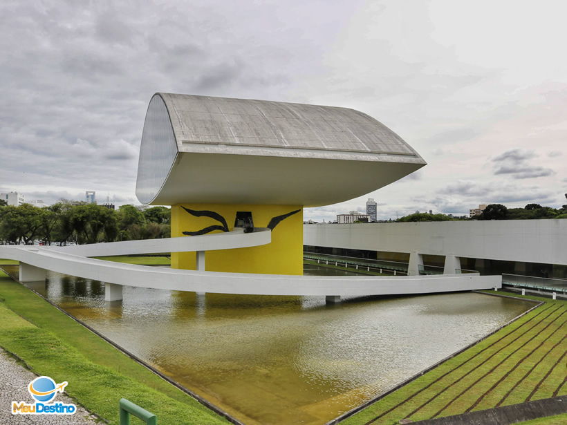 museu oscar niemeyer curitiba olho