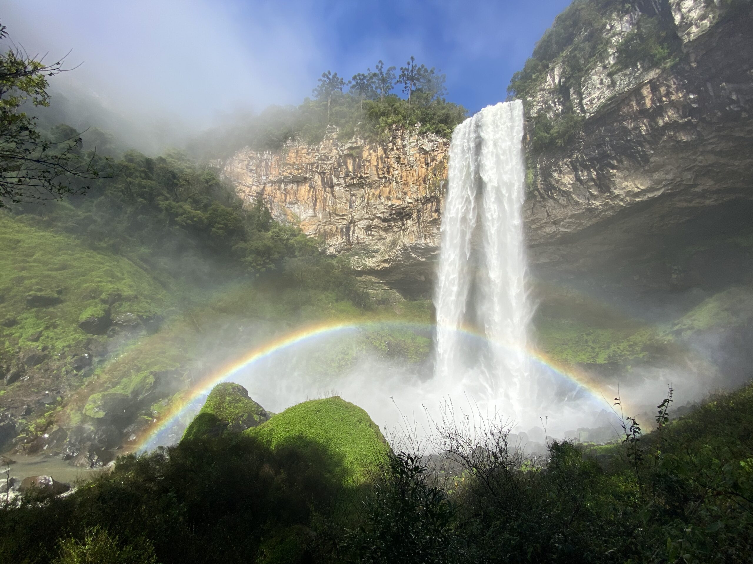 como chegar na cascata do caracol a pé