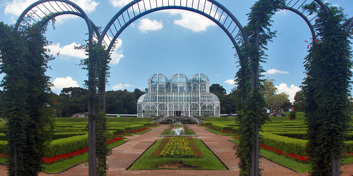 Guia Completo do Jardim Botânico de Curitiba: Atrações e Dicas