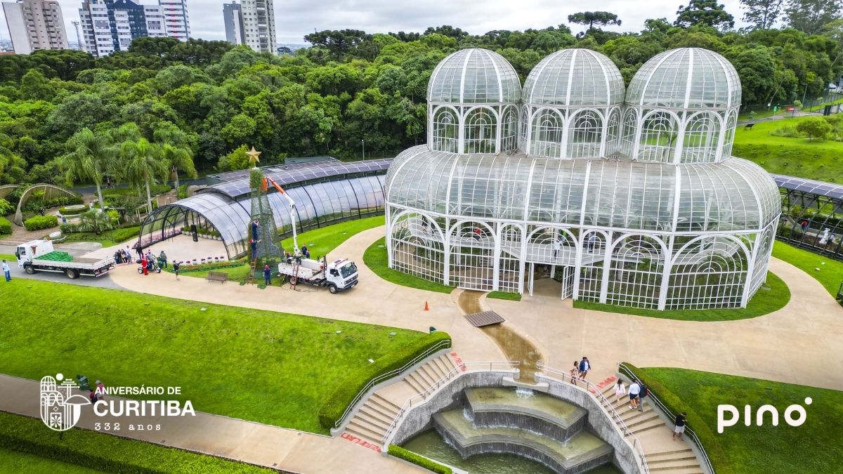 Gastronomia no Jardim Botânico: Onde Comer e Saborear Curitiba
