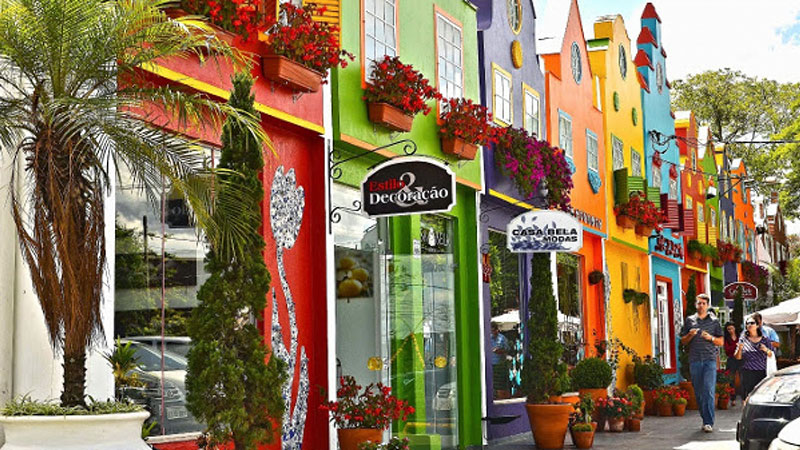 Gastronomia Holandesa em Holambra: Onde Comer e o que Provar