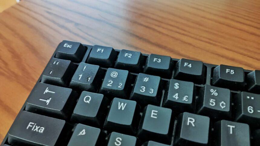 1. Guia Completo: Funções das Teclas F1 a F12 no Windows
2. Como Usar a Tecla F2 para Renomear Arquivos Rapidamente
3. Solucionando Problemas: Teclas de Função Não Funcionam no Notebook
4. F3: O Atalho Secreto para Pesquisar em Qualquer Programa
5. Entendendo a Tecla Fn: Liberando o Poder das Teclas de Função em Laptops